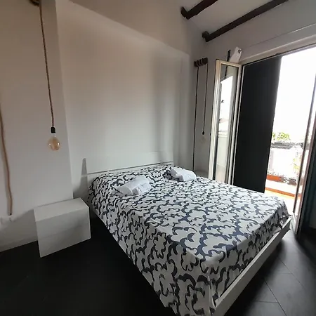 Lägenhet Un Passo Dal Massimo Palermo