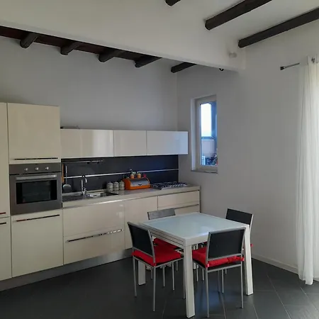 Un Passo Dal Massimo Palermo